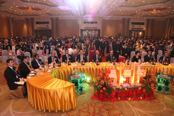 陳華貴部長與台馬領袖及商界貴賓，1300多人參與其盛。